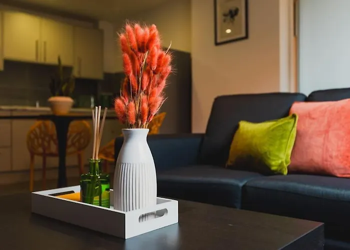 Stunning Brand New One Bed City Apartment