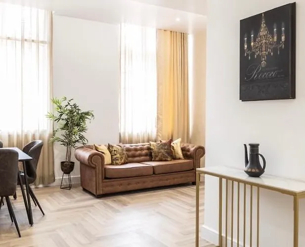 The Pocklington - The Bradgate Suite