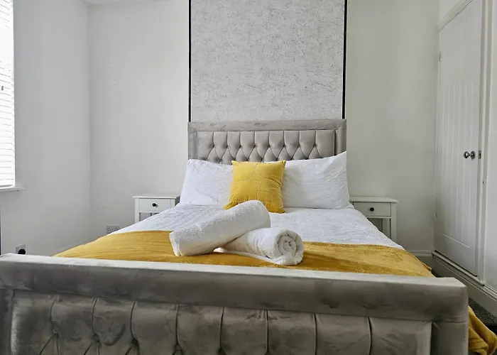 Housesleeps6-Garden-Freeparking-Wifi-Cityretreat