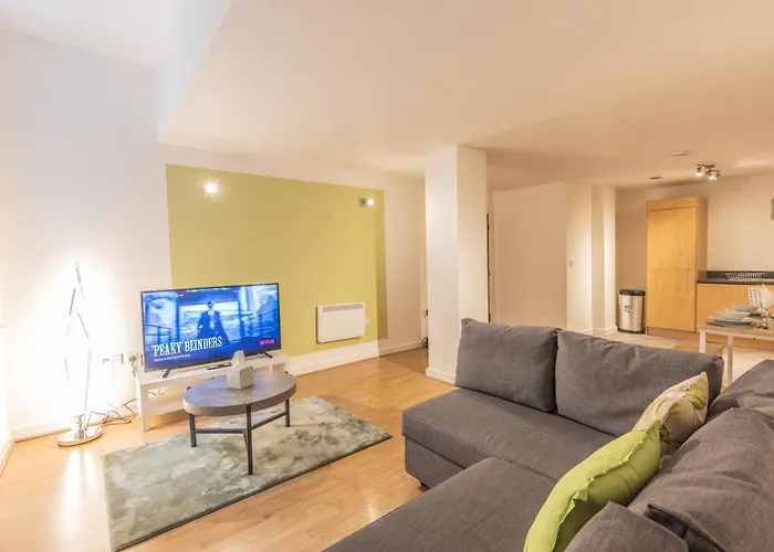 Cosy Ensuite Apartment, City Centre