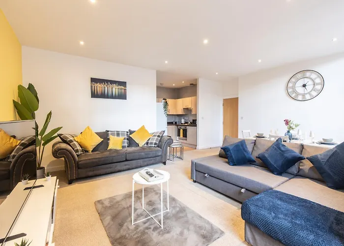 Spacious Apartment City Centre