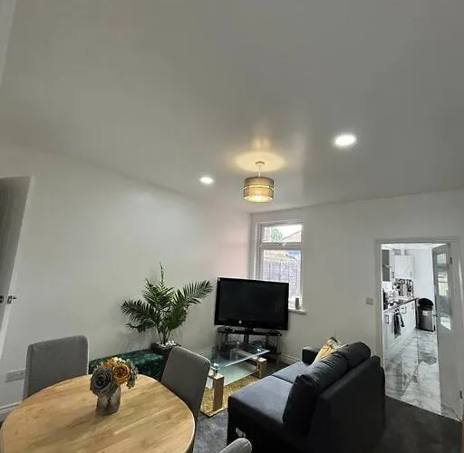 Property Malak Homes - Vernon