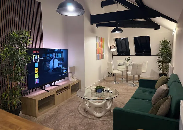 1 Bed Flat In City Centre