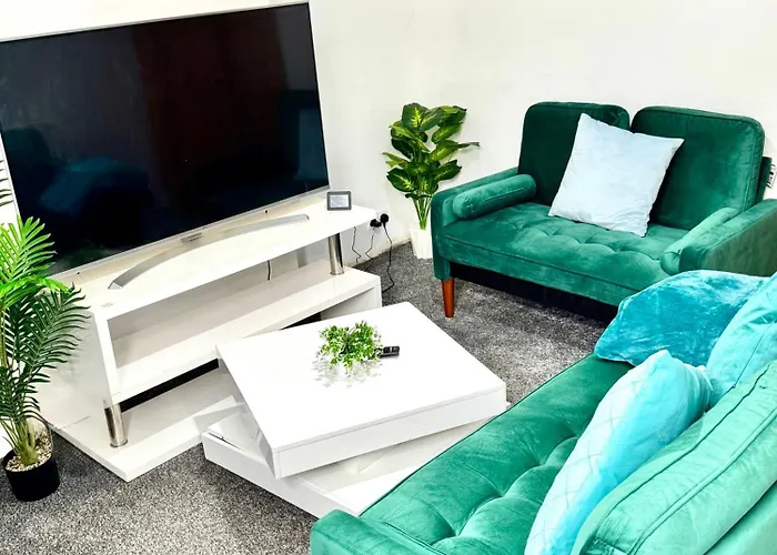 Cosy Leicester Apartment With 2 Bedrooms
