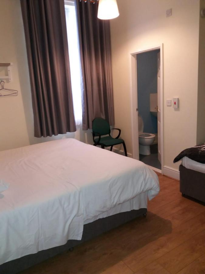 Grafton House 3*
