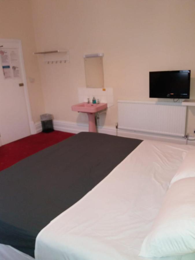 Grafton House 3* Leicester