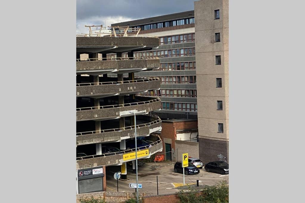 Charles Street Apartment Leicester