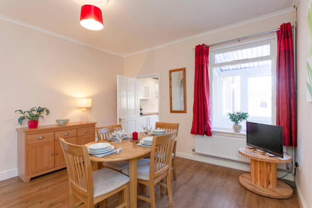 Apartment Silver Stag Properties, Charming 2 Bedroom House