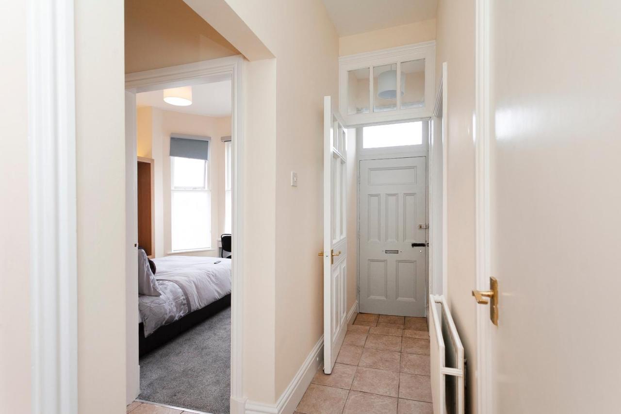 Apartamento Beautiful, Entire Luxurious One Bedroom Flat