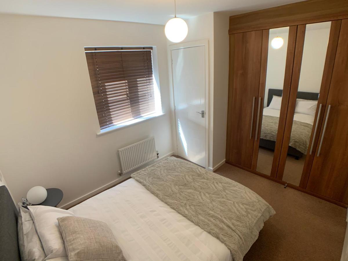 2 Bed House Waterside Luxury Living, Central Area Leicester