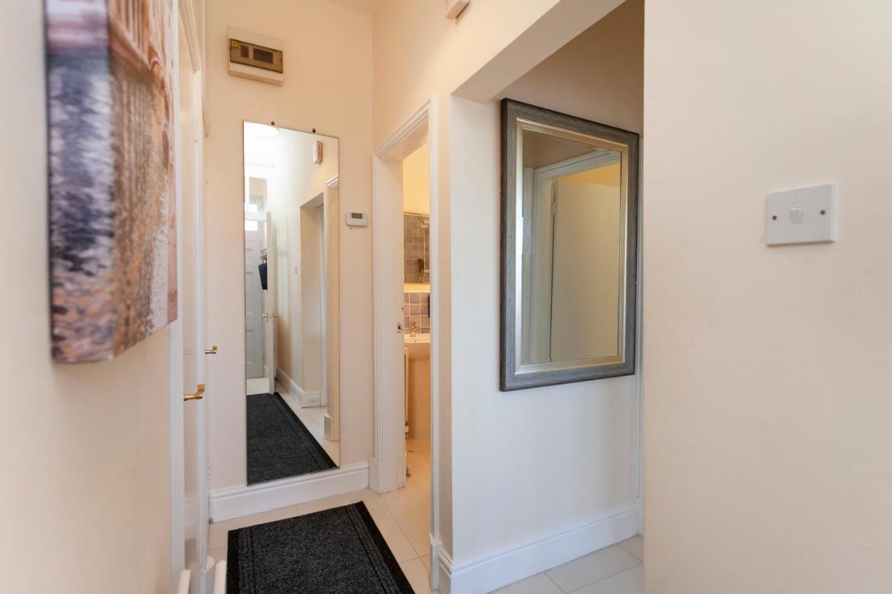 Beautiful, Entire Luxurious One Bedroom Flat Leicester