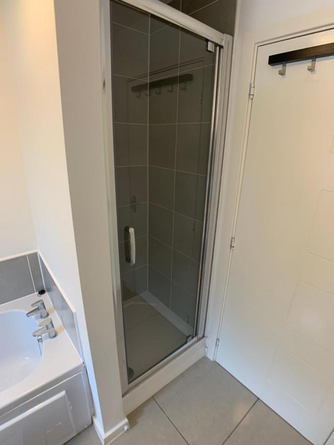 2 Bed House Waterside Luxury Living, Central Area *