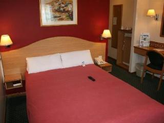 Days Hotel 3*