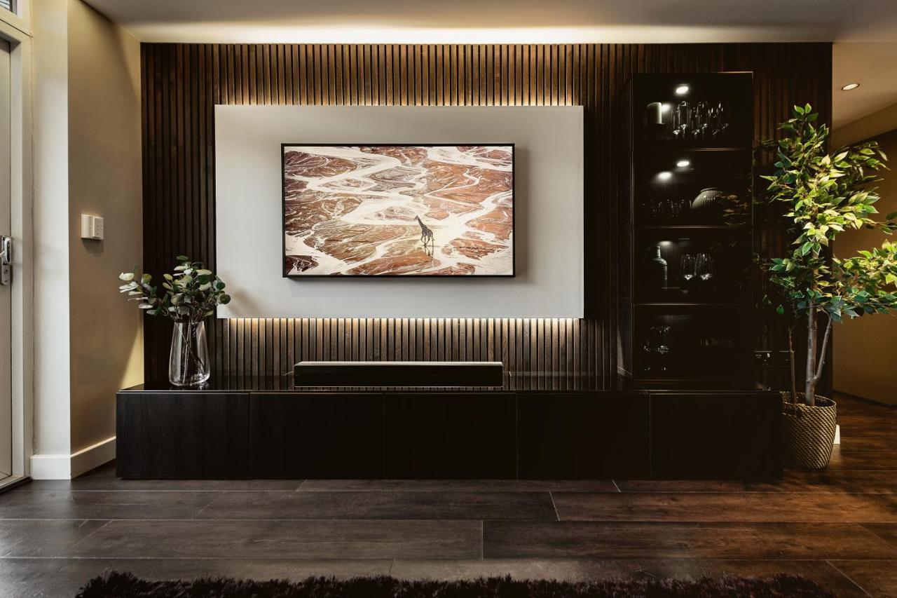 Apartamento The Acacia, Luxury With Private Balcony + Parking *