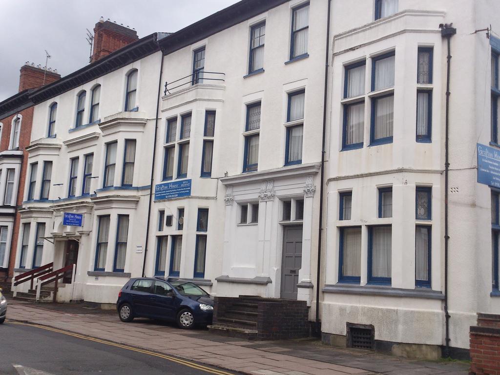 Grafton House 3*