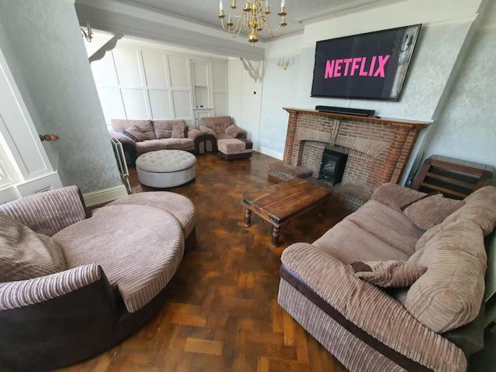 Holiday home Spectacular Period Located In