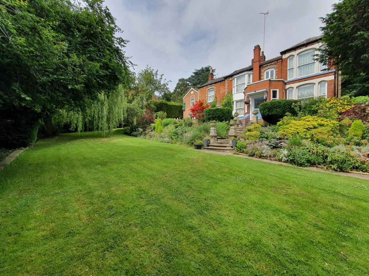 Holiday home Spectacular Period Located In