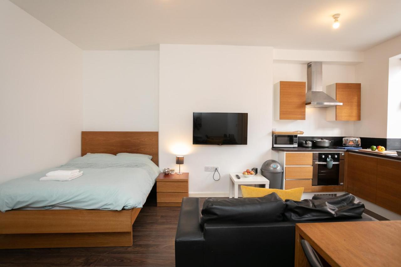 Wifi*studio*functional*close2city * Leicester
