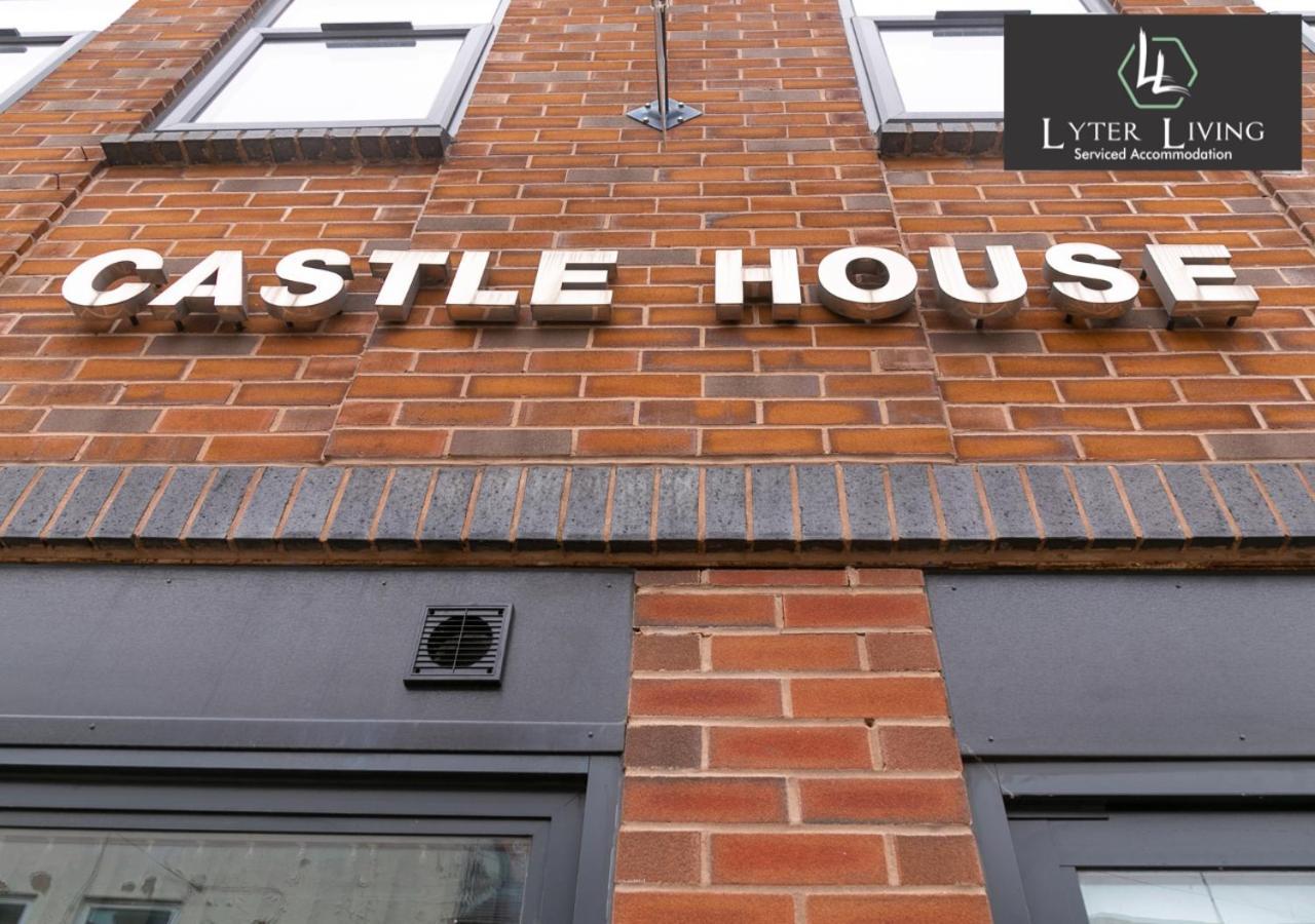 By Lyter Living Desks & Wifi - Monthly Available * Leicester