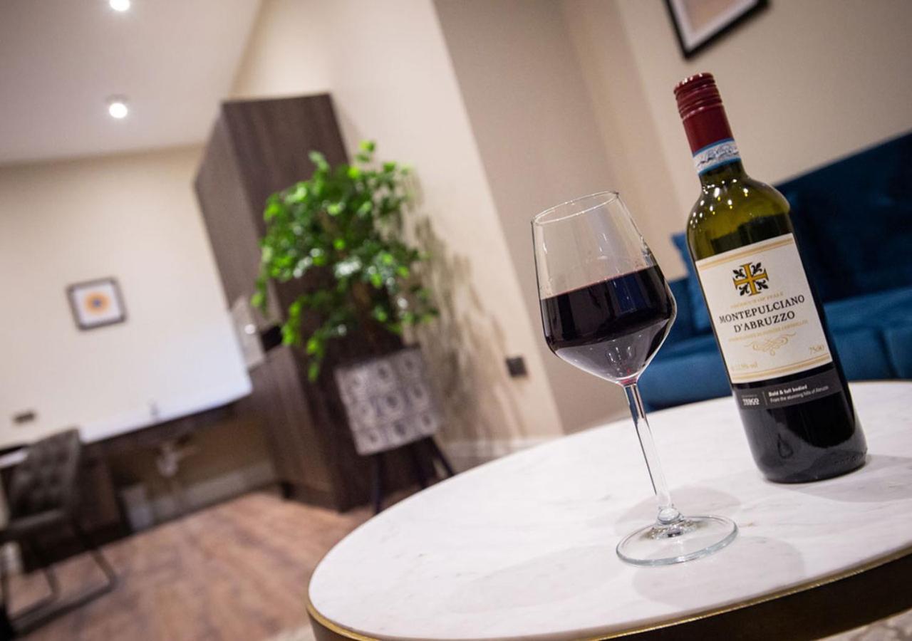 The Gresham Aparthotel 4*
