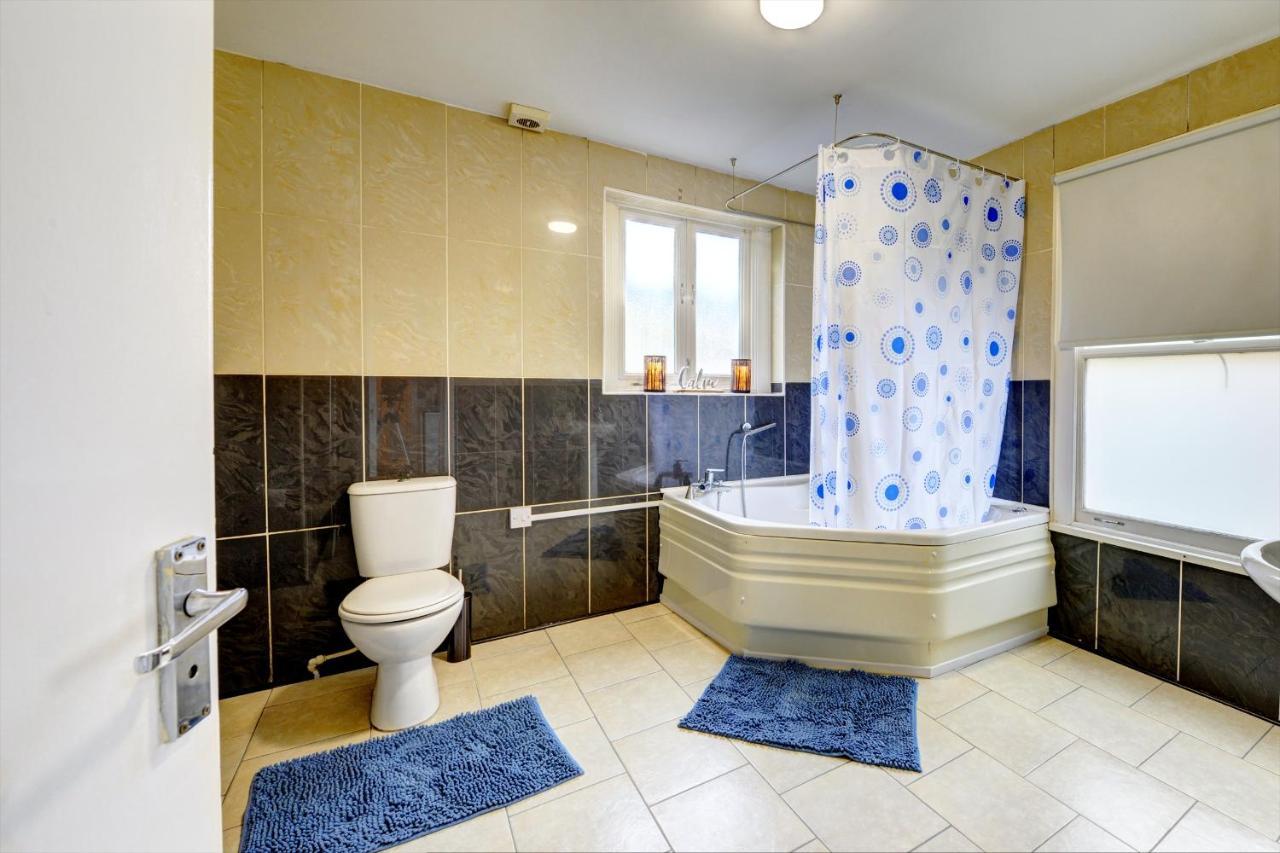 Beautiful Victorian 2 Bedroom Flat * Leicester