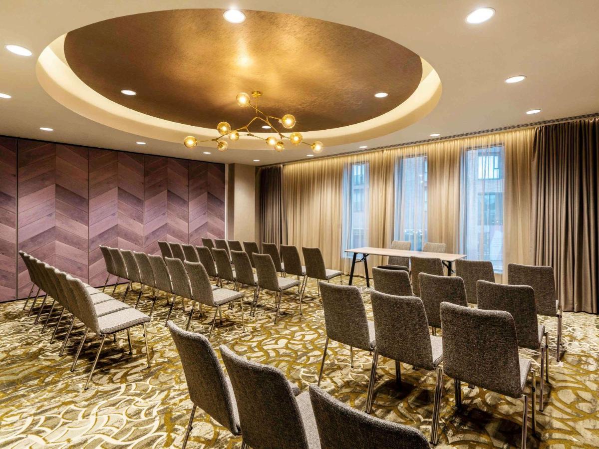 Novotel Hotel 4*