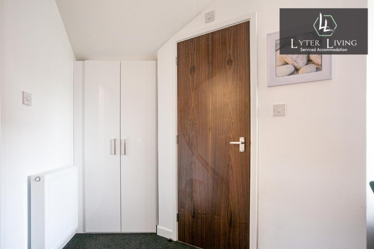 Leicester's Lyter Living Serviced Opposite Railway Station