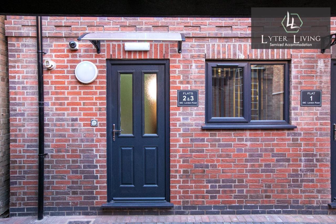 Leicester's Lyter Living Serviced Opposite Railway Station *