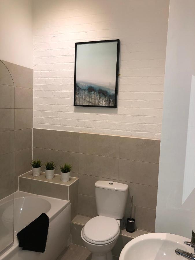 The Stanhoe * Leicester