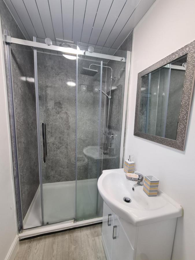 Malak Homes - West Street * Leicester