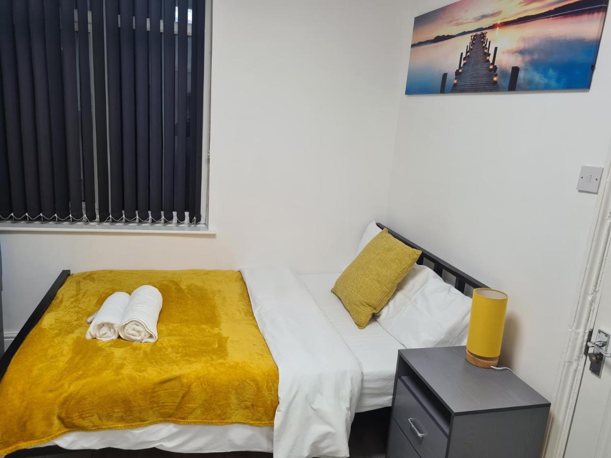 Malak Homes - West Street * Leicester