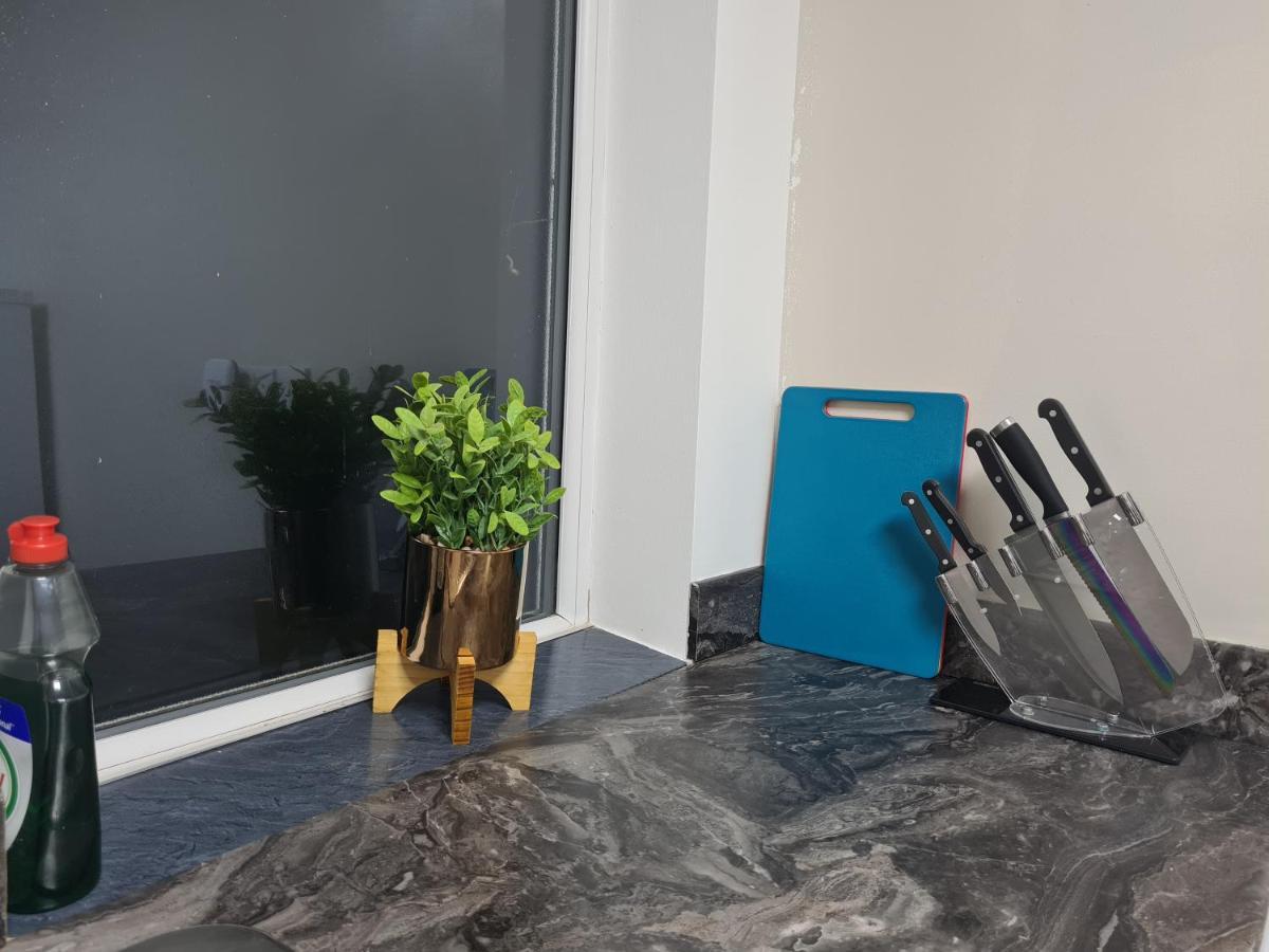 Malak Homes - West Street Apartment *