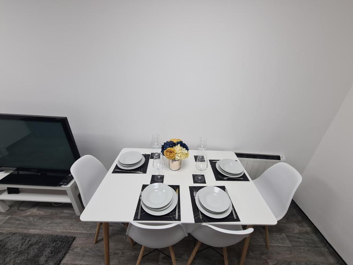 Malak Homes - West Street Apartment