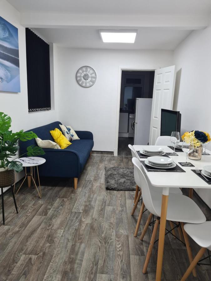 Apartment Malak Homes - West Street