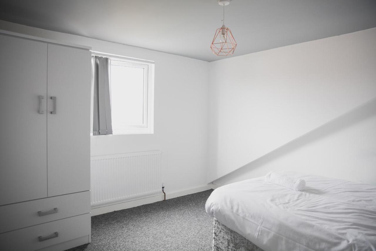 House * Leicester