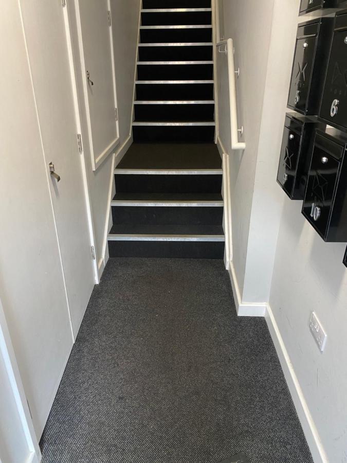 Remarkable 1-bed In Centre Apartment