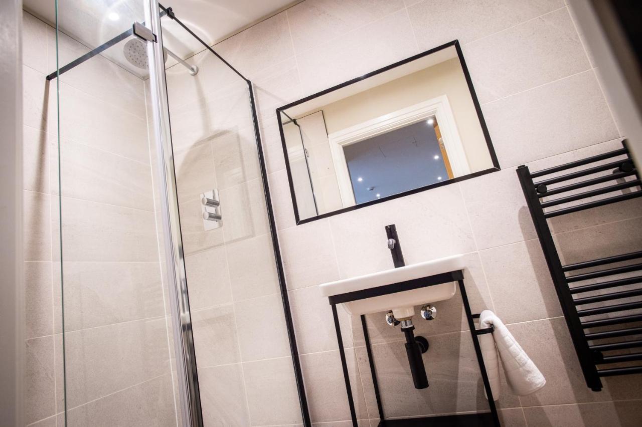 The Gresham Aparthotel 4*