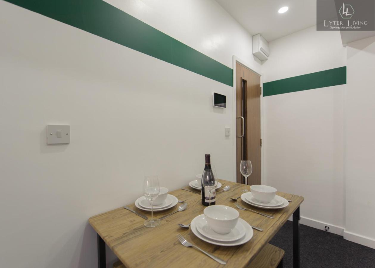 Leicester's Lyter Living Serviced Opposite Railway Station *