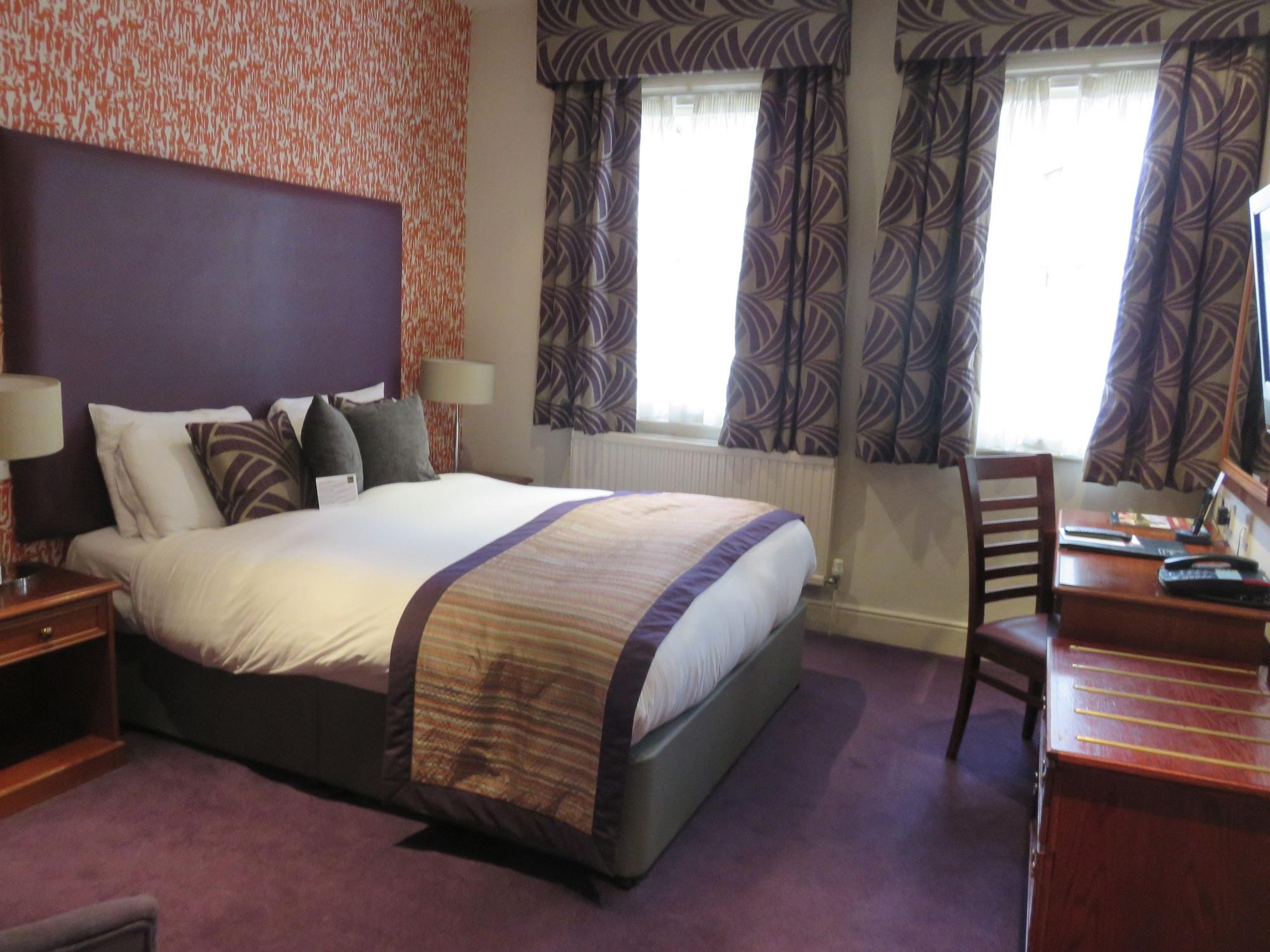 Belmont Hotel