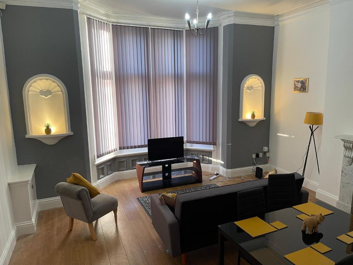 Spacious 2 Bedroom Apartment, Heart Of * Leicester