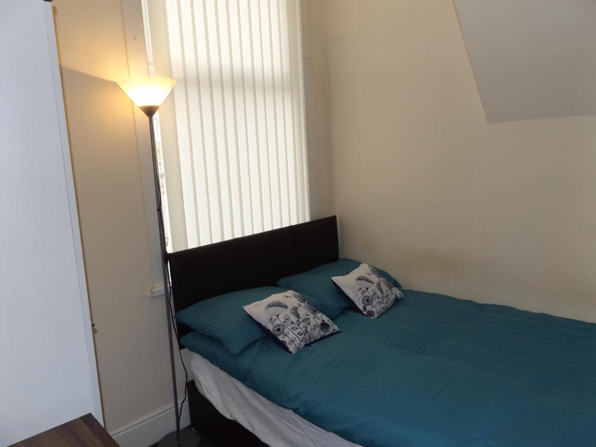 Mountcastle House * Leicester