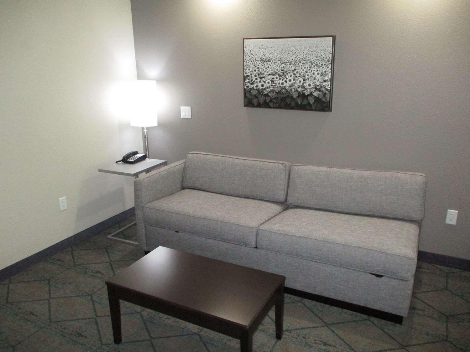 Campanile Hotel 2*