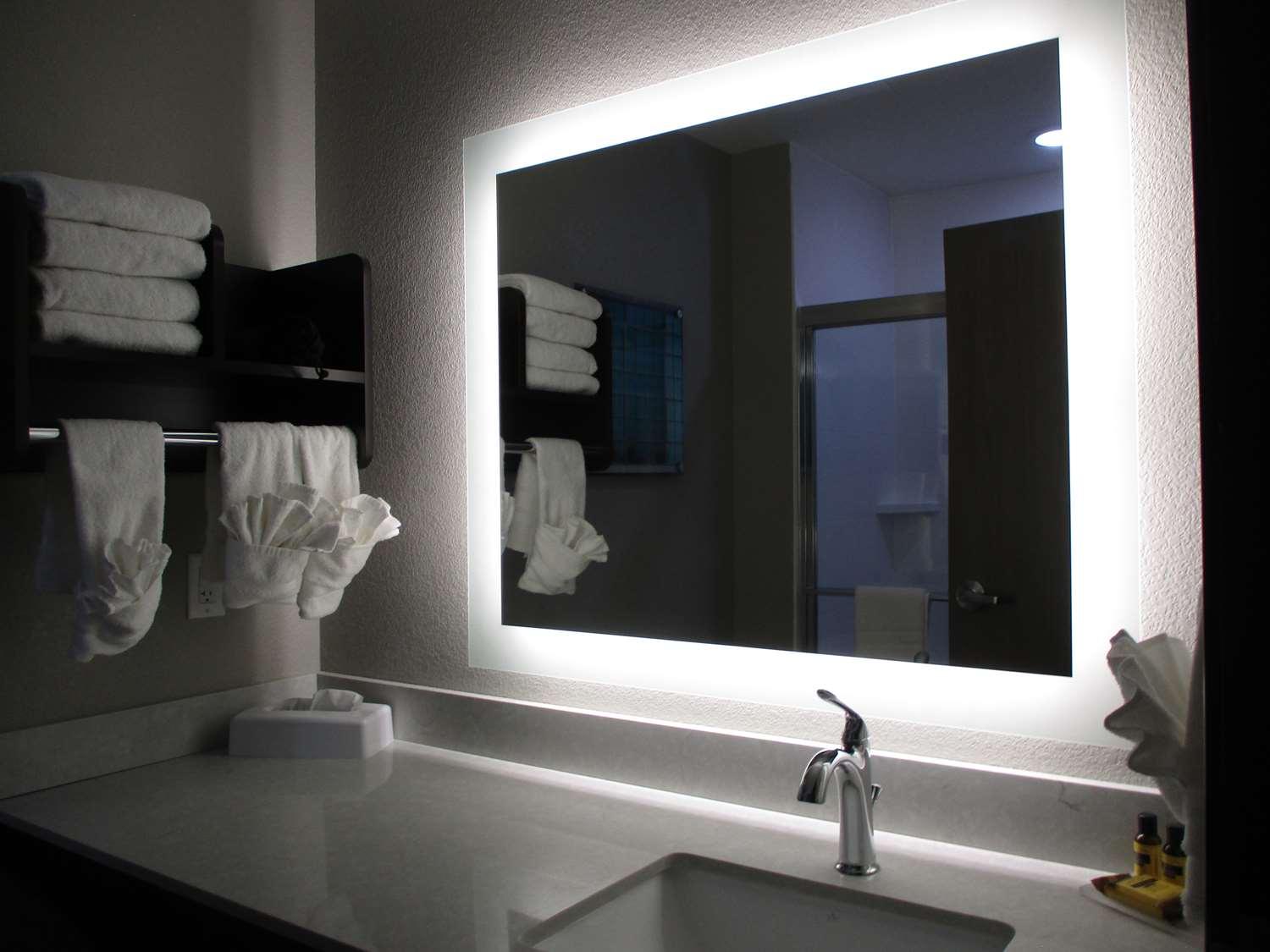 Campanile Hotel 2*