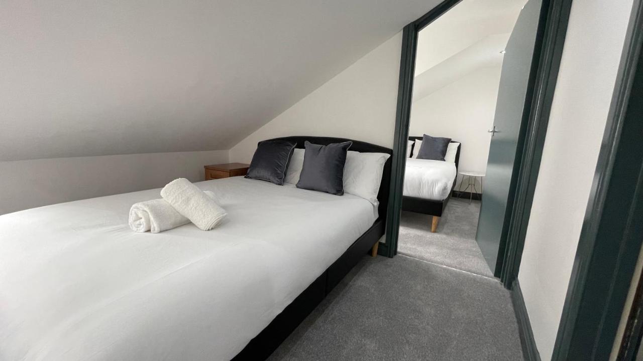 Lovely 2 Bed By Yo Room- City- Free Parking *