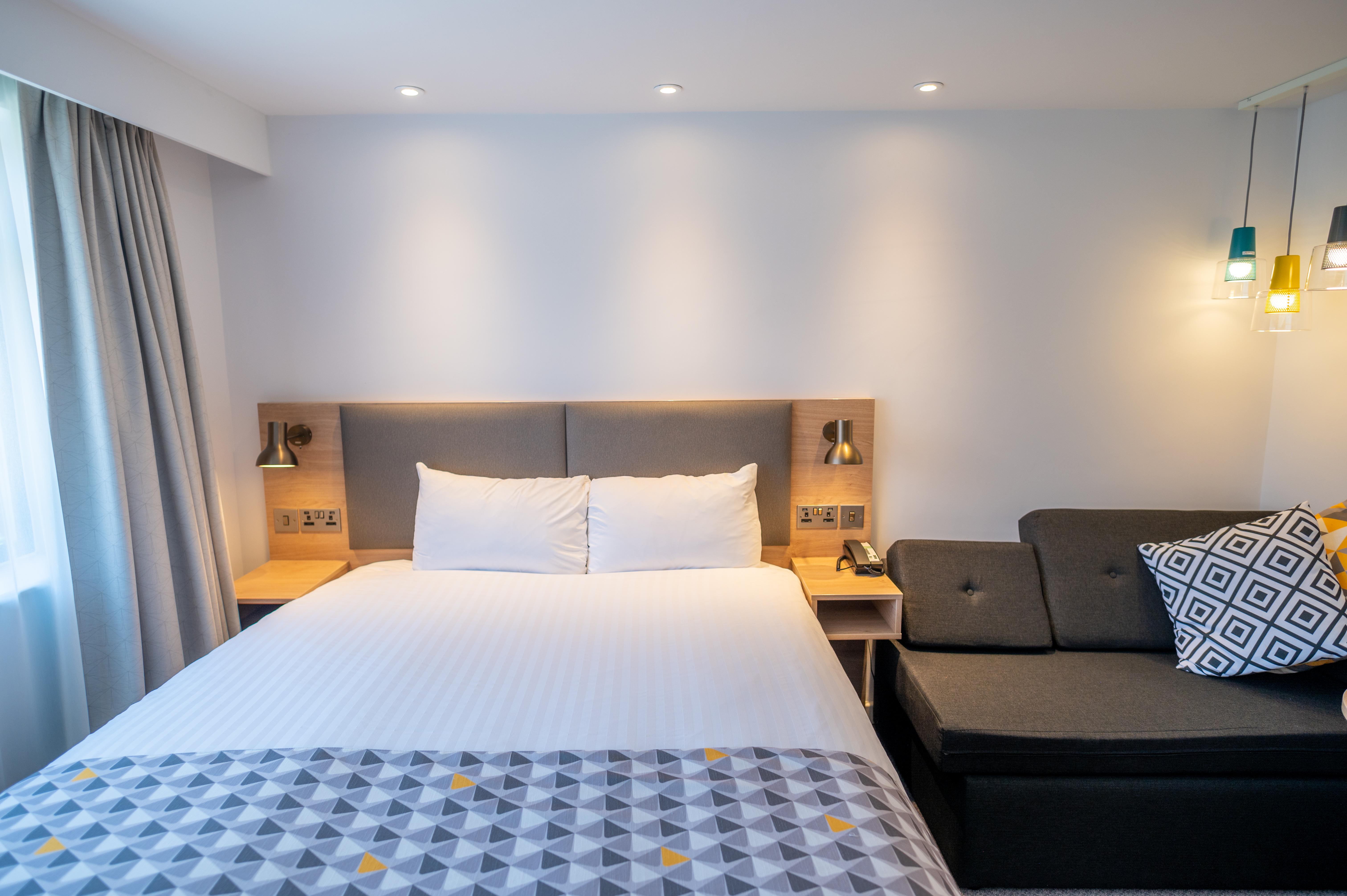 - - Wigston By Ihg