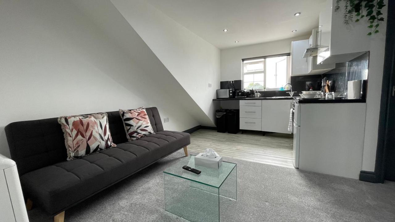 Apartment Lovely 2 Bed By Yo Room- City- Free Parking