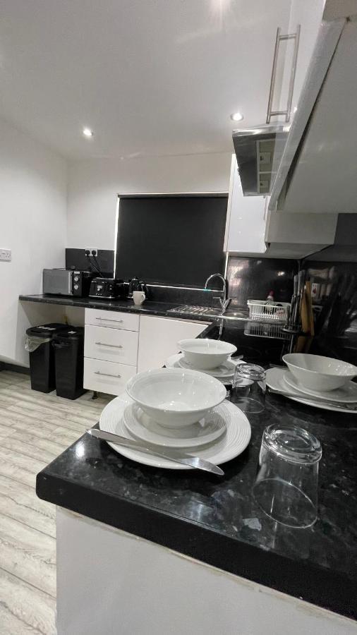 Lovely 2 Bed By Yo Room- City- Free Parking Leicester