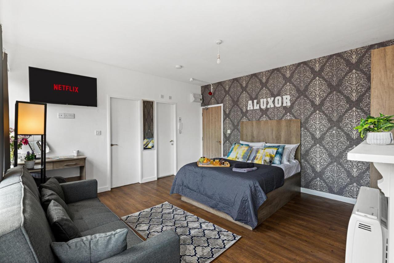 Aparthotel The Nines By Aluxor