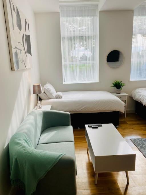 Midland Apartment-