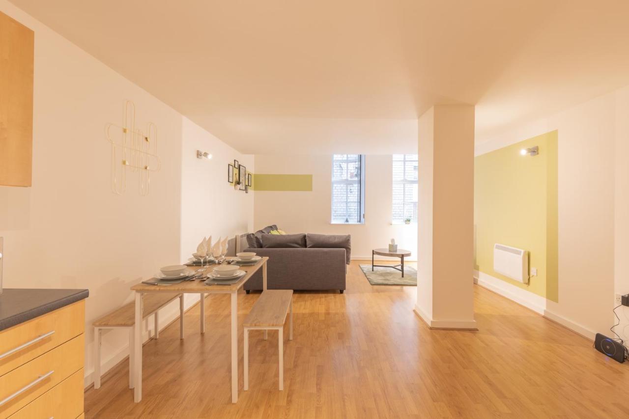 Luxury, 2 Bedroom, 2 Bathroom In Centre Apartment Leicester